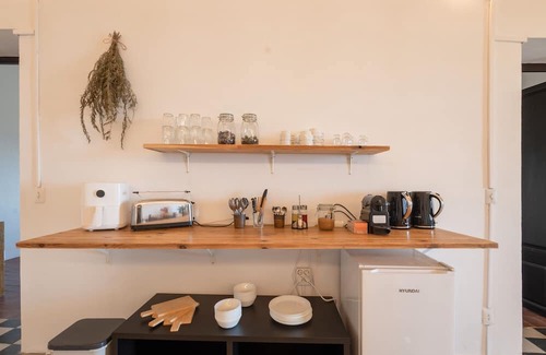 Tordera Apartamento | Room 'Habitacion 2' with Sea View, Shared Terrace and Wi-Fi