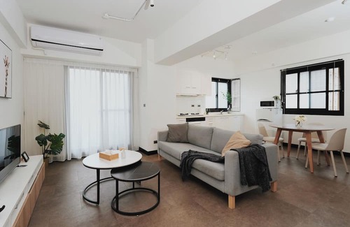 Zhongshan Apartamento | Charming 1-bedroom apartment in fabulous Taipei City with AC, WiFi