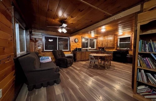 Aroostook Casa | Charming 3-bdrm cabin in Bridgewater. Sits on a farm right on Canadian border