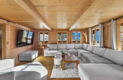 Zig Zag Ward Chalet De Esquí | Lux Heidi Chalet with Panoramic Views near Gstaad