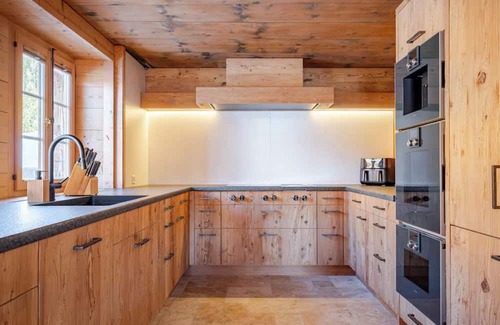 Zig Zag Ward Chalet De Esquí | Lux Heidi Chalet with Panoramic Views near Gstaad
