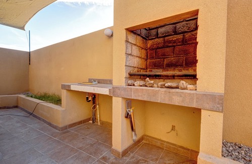 San Felipe Casa | 16-Guest Oasis Pool, Grill & 4 Mins to Malecón!