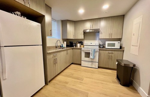 Prince George Casa | Inclusively Home - Mears Court Suite