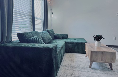 Sherman Casa | NEW Family/worker friendly, 500Mb, WD, Netflix, More photos coming soon!