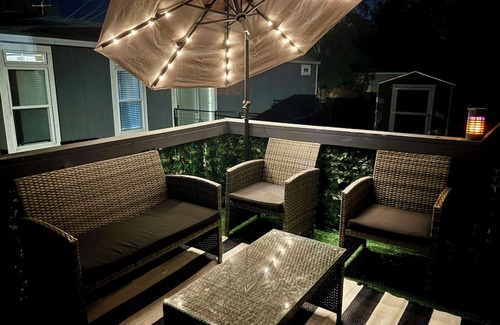 Sherman Casa | NEW Family/worker friendly, 500Mb, WD, Netflix, More photos coming soon!