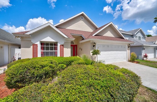 Bridgewater Crossing Casa | Relaxing Davenport Escape with Pool