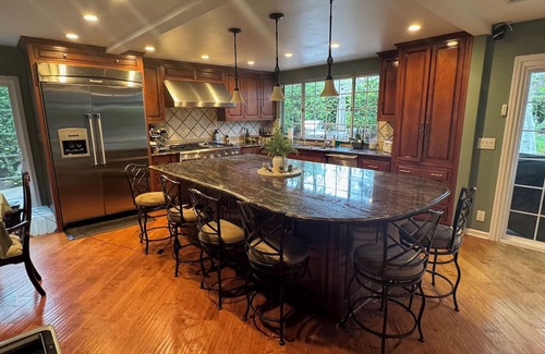 Tustin Casa | Charming 4-bedroom house with pool /spa, backyard paradise, cul-de-sac in Tustin