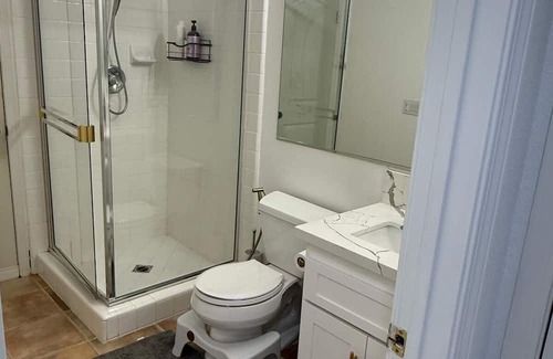 Santa Clarita Apartamento | Guest Suite — Private Entrance