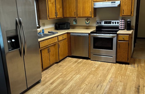 Young Harris Casa | 3-bedroom house near Crane Creek Vineyards in Young Harris