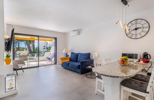 Quarteira Apartamento | Brisa dos Pinheiros by Interhome