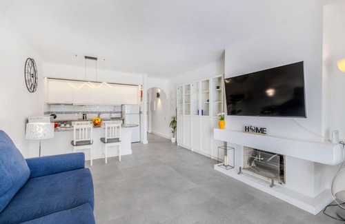 Quarteira Apartamento | Brisa dos Pinheiros by Interhome
