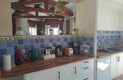 Cadenet Villa | Magnificent villa with swimming pool for rent for 12 people