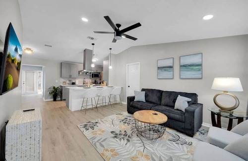Isle of Palms Casa | The Palm Escape Retreat