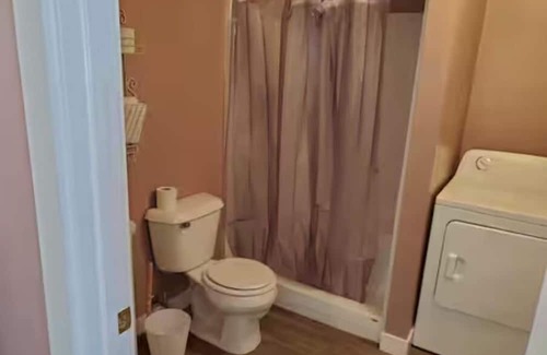 Arena Casa | Sugarland Suite - Cozy 1 BR on 10 acres on class 2 trout stream in Arena + WiFi