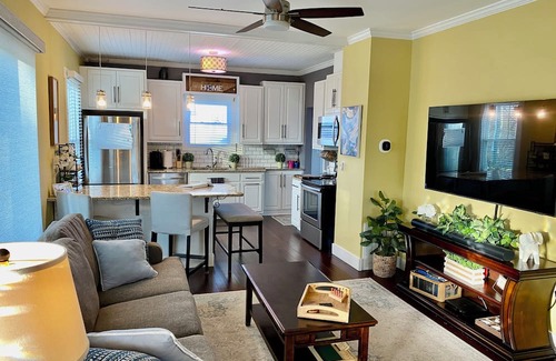 Kingsport Casa | Skyview on Skyland Drive - 2-bedroom house with WiFi, AC in pleasant Kingsport