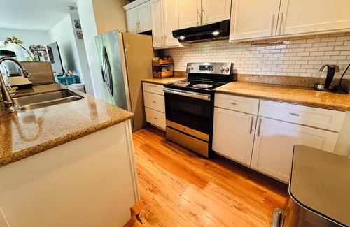 Pauwela Otro | North Shore of Maui - 2bd minutes from beach and waterfalls
