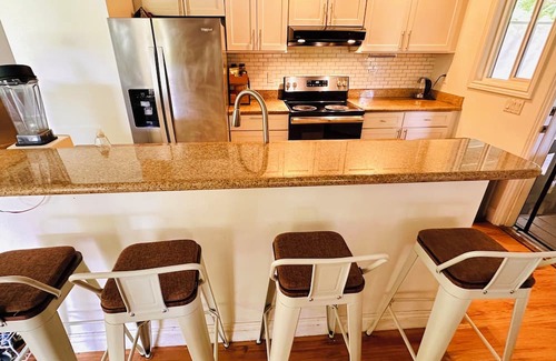Pauwela Otro | North Shore of Maui - 2bd minutes from beach and waterfalls