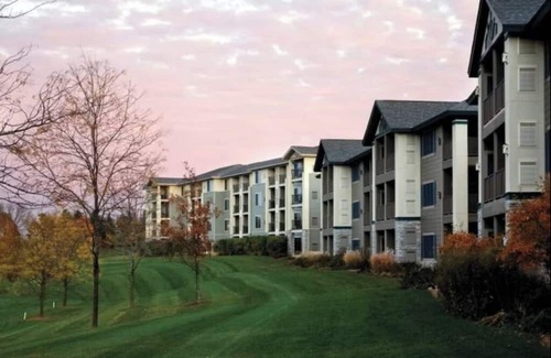 Lake Geneva Apartamento | Cozy 1-bedroom apartment with AC, WiFi in charming Lake Geneva
