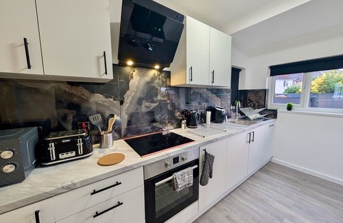 London Borough of Bexley Casa | Charming Bexleyheath House (Danson Park)