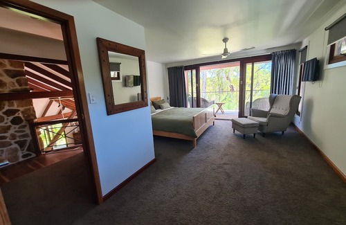 Yallingup Siding Casa | Tranquil family getaway, surrounded by amazing bushland and wildlife.