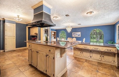 Port Bolivar Casa | 4-Bed/3-Bath House in Charming High Island Island w/Birding Trails