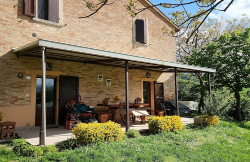 Cagli Casa | Cà Paradiso - Room '800 private bath, sitting area, fireplace and kitchen shared