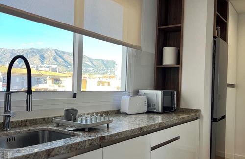 Fuengirola Condominio | Amazing Beachfront Views, cerca de todo lo que necesitas