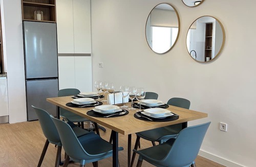 Fuengirola Condominio | Amazing Beachfront Views, cerca de todo lo que necesitas