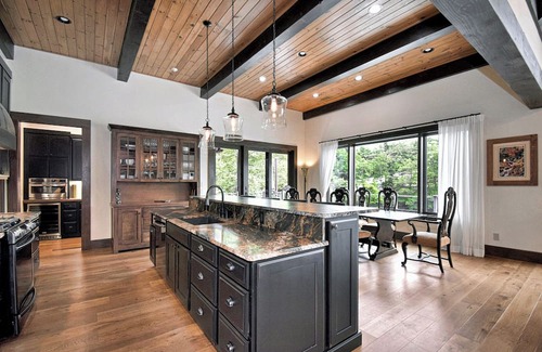 Blowing Rock Casa | Lake House 101 | Fireplace, Restaurant, Pool, Spa