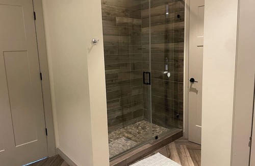 Uptown Apartamento | Ascent Victory Park Apartments Unit 1908