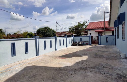 Jitra Casa | Charming 3-bedroom house in delightful Jitra with Aircond