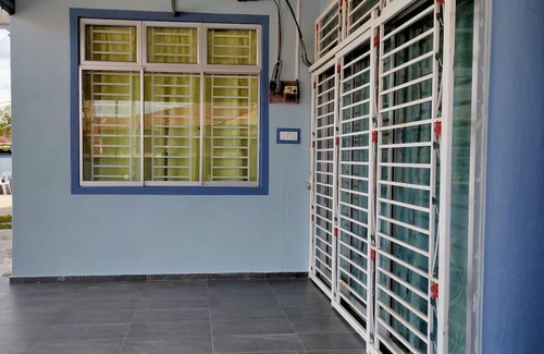 Jitra Casa | Charming 3-bedroom house in delightful Jitra with Aircond