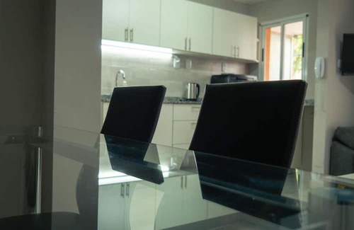 Posadas Apartamento | 2-bedroom apartment in welcoming Posadas with AC, WiFi. Enjoy your stay