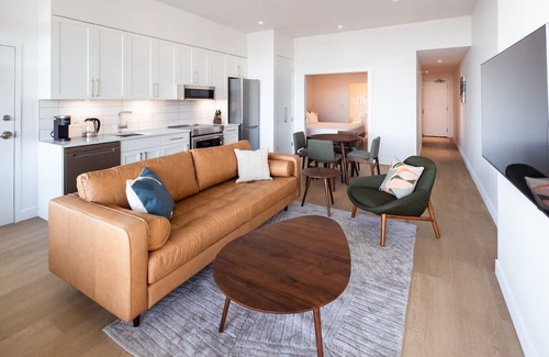 Regional District of Nanaimo Apartamento | Suite 103 – One-Bedroom Oceanview King Suite