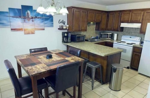 McAllen Apartamento | Work or Relax /Convention center