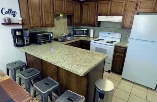 McAllen Apartamento | Work or Relax /Convention center