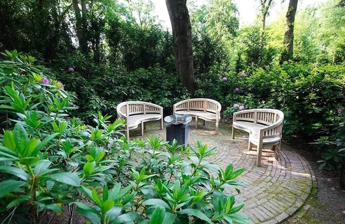 Nunspeet Casa | Dogs Allowed Unit Near Veluwe – Heated Pool Retreat