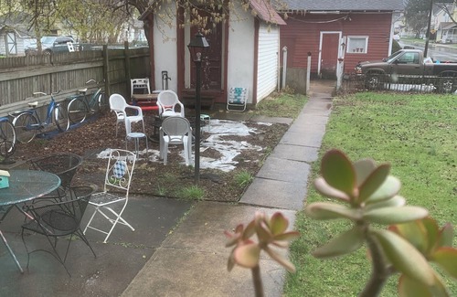 Williamsport Casa | Spacious 4-bedroom house with AC, WiFi in charming Williamsport sleeps 10
