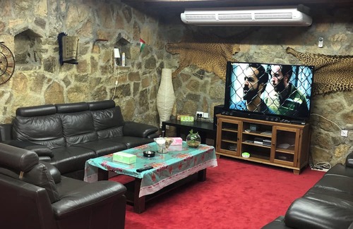 Academic City Casa | 3-bedroom bungalow in Al RuwayyaDubai with WiFi, AC