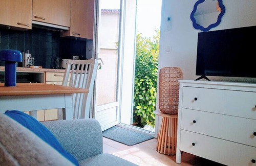 L'Isle-sur-la-Sorgue Casa | Studio Spa & Garden