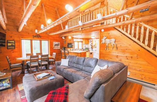 Ely Cabina | Amazing Ely Cabin & Gorgeous Secluded Property