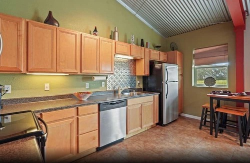 Galt Casa | Escape to our Lakeside Loft