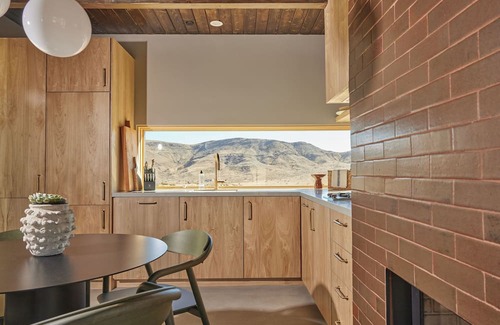 Pioneertown Cabina | Stargazing and Amazing Views at The Ocotillo