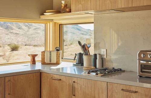 Pioneertown Cabina | Stargazing and Amazing Views at The Ocotillo
