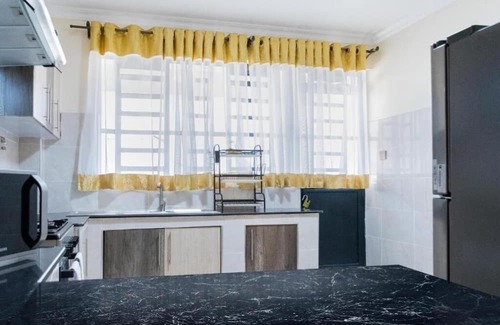 Kitengela Apartamento | The Royal Residence : Swara (Antelope)