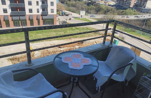 Podgorica Apartamento | Sweet 1-bedroom apartment with WiFi and AC in Podgorica