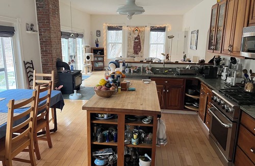 Stuyvesant Casa | Large Hudson Valley country retreat, directly on the Hudson River, private beach