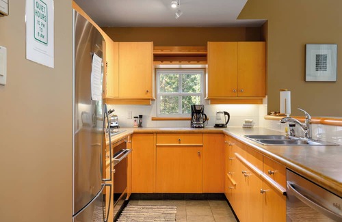 Whistler Casa | Well furnished 3-bedroom townhome in perfect location for ski or golf