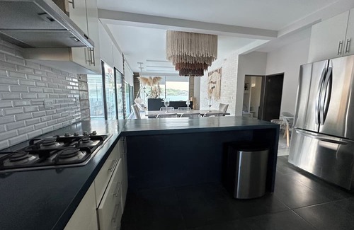 La Salina Casa | 2-bedroom estate in La Salina, Ensenada with Pool, WiFi, AC. Relax and enjoy