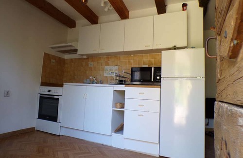Le Vigan Casa | Rural cottage in Gourdon with free Wi-Fi and parking